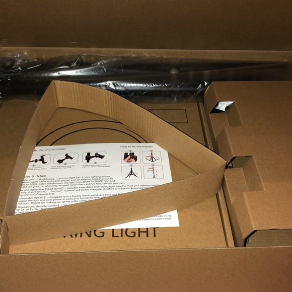 LED Ring Light with stand! - Picture 2 of 2